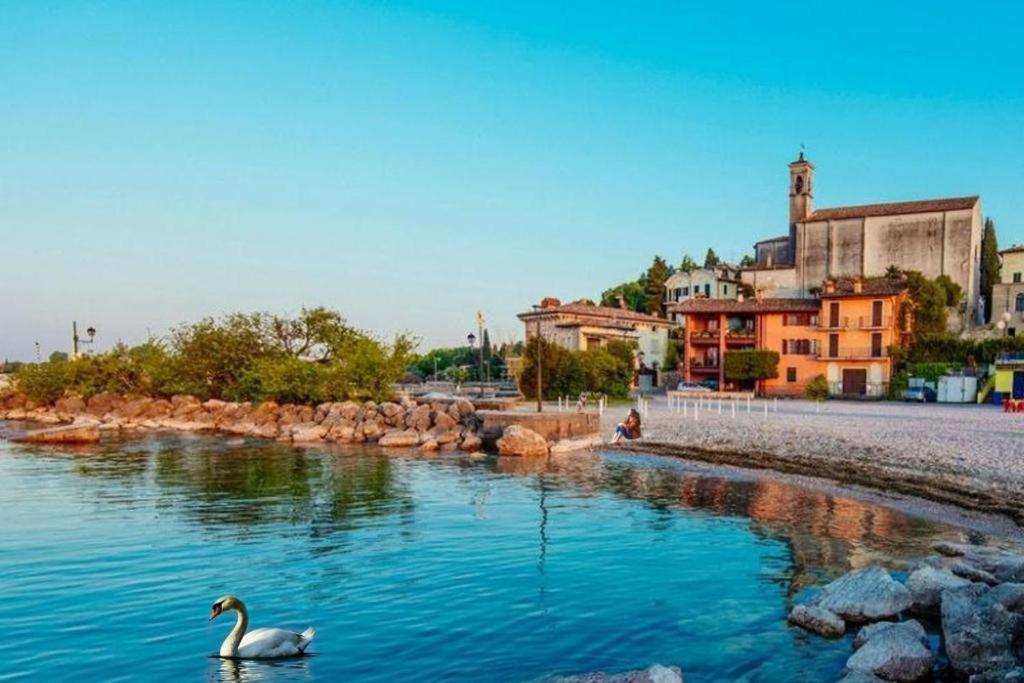 Appartamento Casa Vacanze Spiaggia D'Oro Desenzano del Garda Buitenkant foto