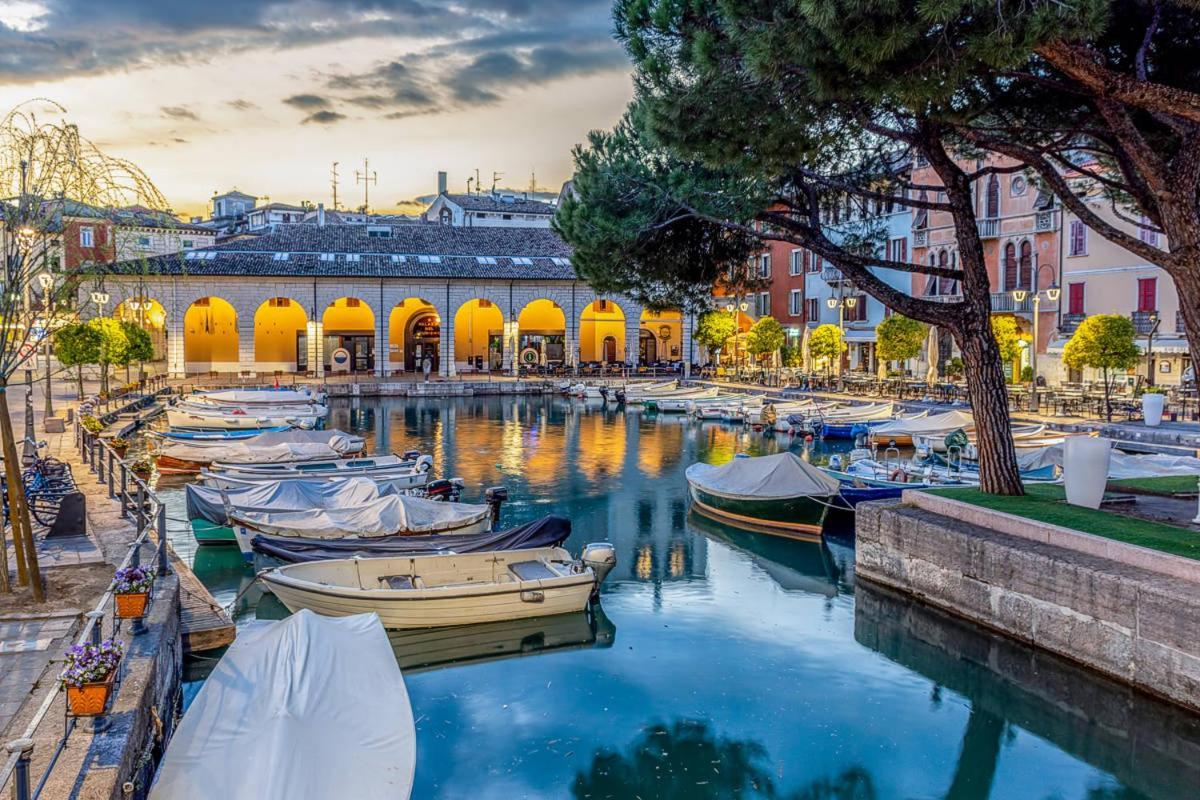 Appartamento Casa Vacanze Spiaggia D'Oro Desenzano del Garda Buitenkant foto
