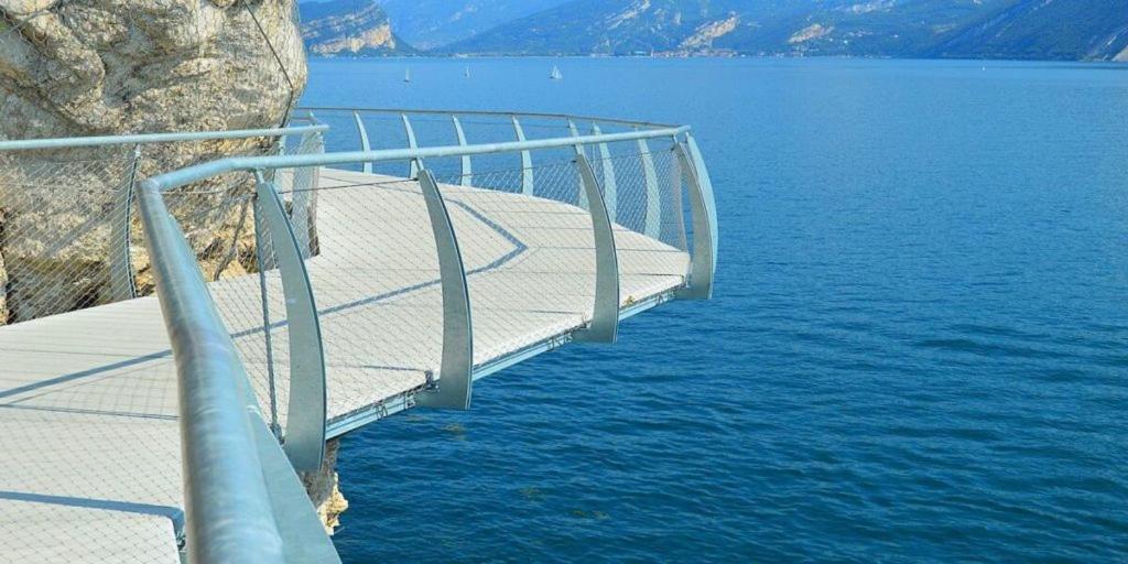 Appartamento Casa Vacanze Spiaggia D'Oro Desenzano del Garda Buitenkant foto