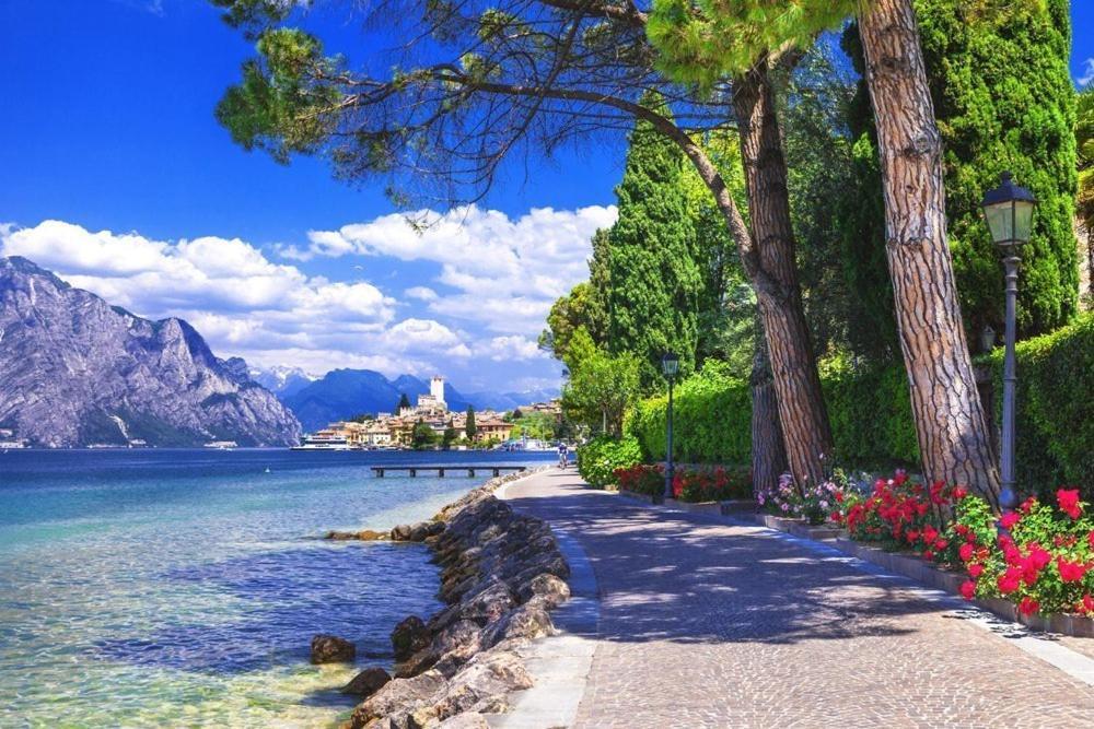 Appartamento Casa Vacanze Spiaggia D'Oro Desenzano del Garda Buitenkant foto